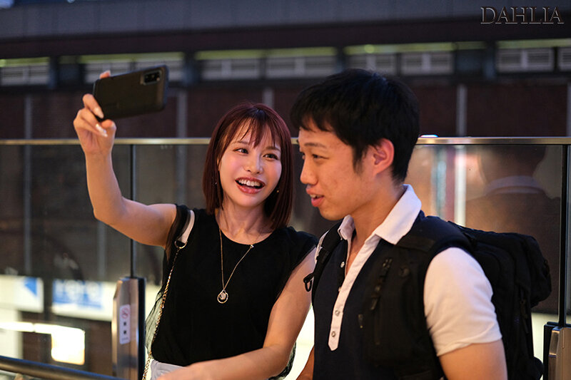 「この時期だけのお楽しみなんだ…。」10歳離れた新入社員の童貞クンを、焦らしシャブりまくりで暴発しまくりの筆下ろし休日デート。 入田真綾│入田真綾│4K│1dldss00386