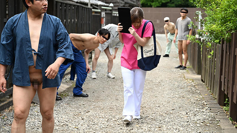 「村人全員、わたしが診ます！」男性過多の過疎村ナース・小鈴みかんの全員おち〇ぽヌキまくり派遣診療│小鈴みかん│病院・クリニック│1fthtd00143