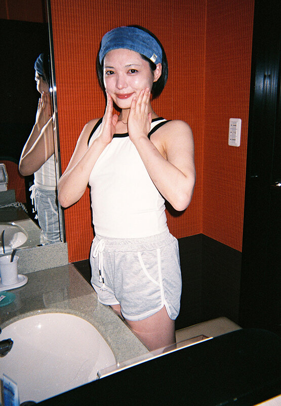 年上キラーのボーイッシュなバイトちゃん虹村ゆみに誘われて…彼氏にも見せたことのないフェラテクで何度もごっくんと中出しをしてくれた│虹村ゆみ│4K│1jera00019