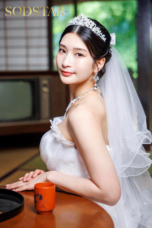 3日後にウェディングドレスを着る従姉 婚前最後の帰省中貸したままだった僕のタンクトップを着ている姿に15年募らせていた欲望が暴発した2日間 本庄鈴│本庄鈴│4K│1start00449