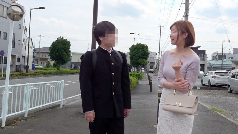 顔出しMM号 美人妻限定 ザ・マジックミラー 仲良しママ友対抗！童貞逆ナンパ射精バトル！！ 4 出会ったばかりの年下童貞を人妻が恥じらいながらも手コキ・オナホコキ・フェラ！筆おろし中出し！！││ハイビジョン│dvmm00185