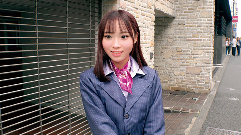 大手航空会社勤務の美人CA（キャビンアテンダント）が童貞チ○ポをノーハンドフェラ早漏改善！気品が溢れる一流のおもてなしフェラで暴発大量射精ごっくん→即フル勃起！元気すぎる童貞チ○ポを放っておけないCAはそのまま筆おろし中出しTAKE OFF││4K│h_1324skmj00685