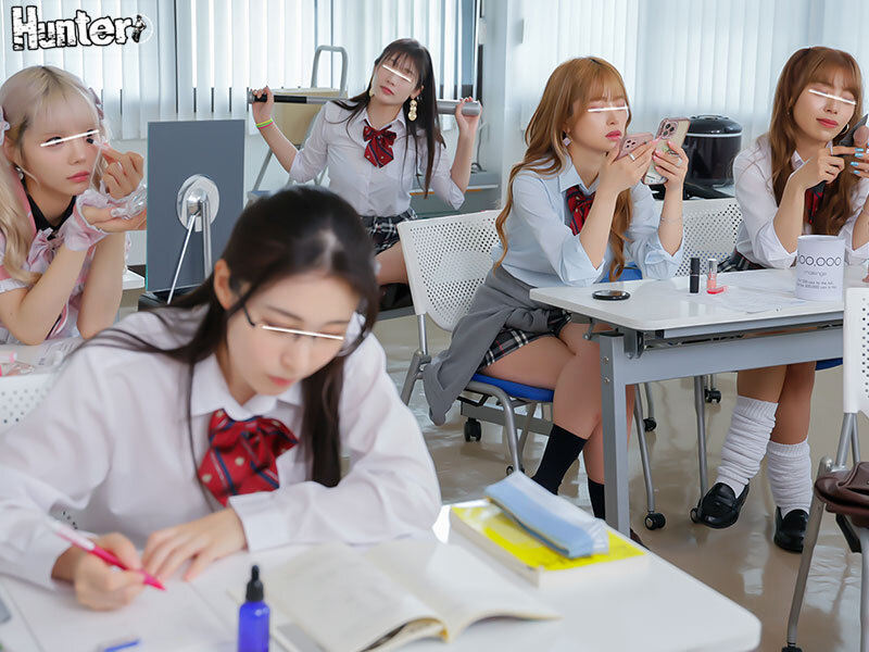 精子争奪ハーレム乱交！超問題児ヤリマンばかりで男はボク1人の特別補習室で童貞絶倫チ○ポいじりまくりの強●連続射精！││ハイビジョン│huntc00484