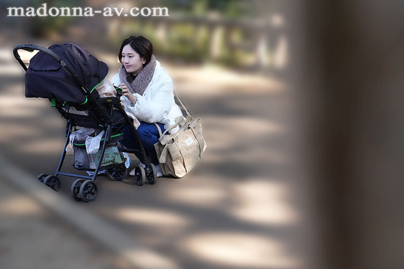 巨乳ママ借金取り立て自宅訪問レ×プ ～夫、息子、ママ友のすぐ傍で…～ 木村玲衣│木村玲衣│4K│ofes00005