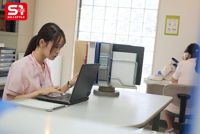 2度目のAV出演 鎧（ナース着）を脱いだ癒しの白衣の裸天使。 退職までの数日間で撮影密着 本格AV女優への成長記録3本番 桜みお│桜みお│ハイビジョン│snos00075