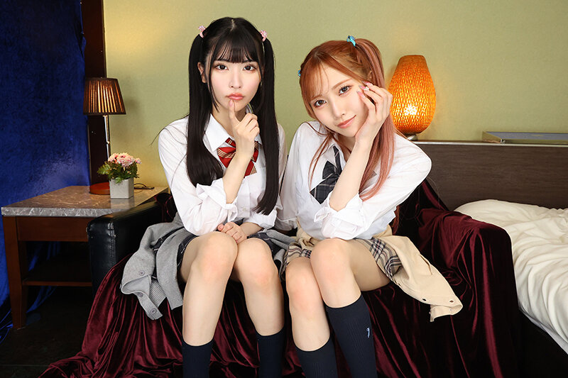 【VR】【8K VR】W最強顔面コンビ！！おじさん大好き美人J○にレズキスを見せつけられ何度も中出しさせられた僕。 さくら・あみり││ハイクオリティVR│urvrsp00319