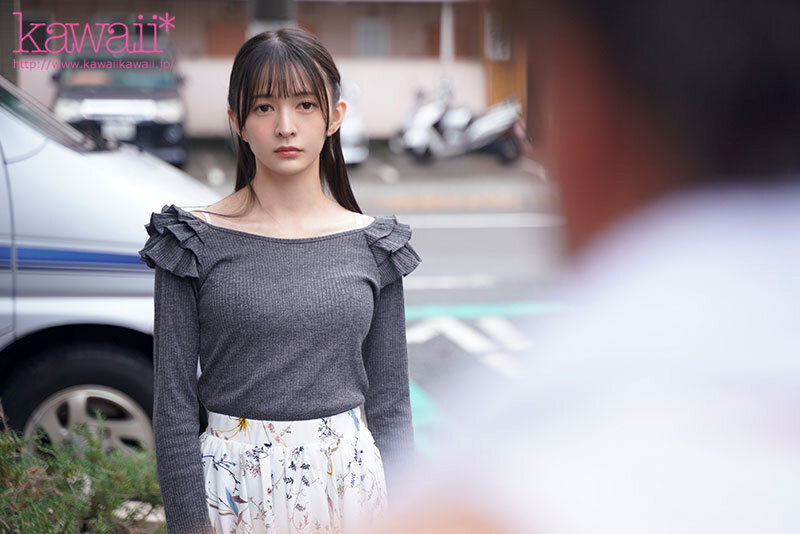 pfes00122│不愛想な隣人女子大生が、廊下で無愛想にパンツを見せつけてきますが…ムラムラしてんの？ 幸村泉希│幸村泉希│女子大生│の画像